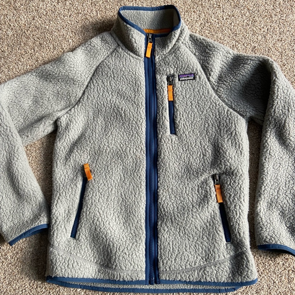 Patagonia grey boys fleece jacket L/12 nwot